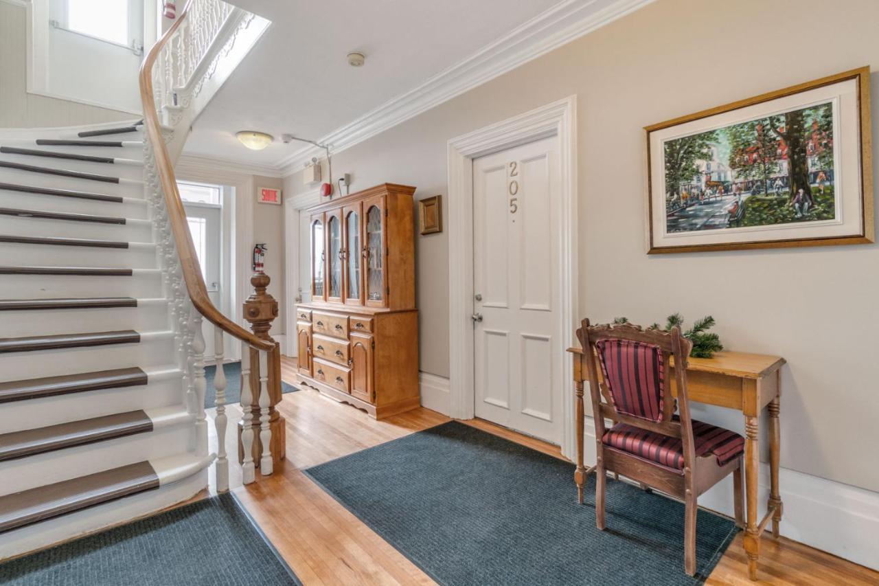 Hotel Manoir De La Tour Québec Zewnętrze zdjęcie